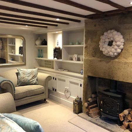 Cottage In The Heart Of Montacute Exteriör bild